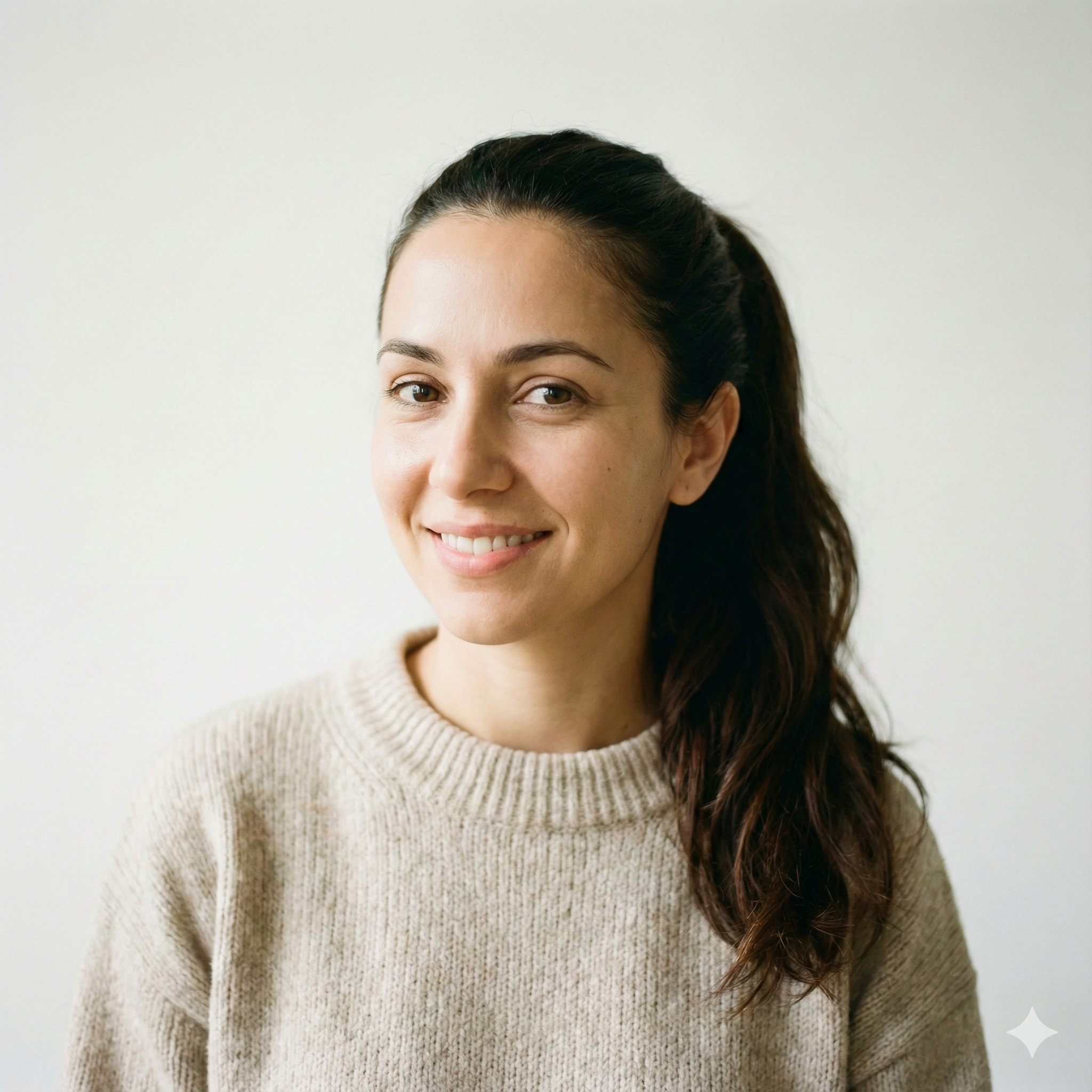 <em>Sofia R., London, UK</em>